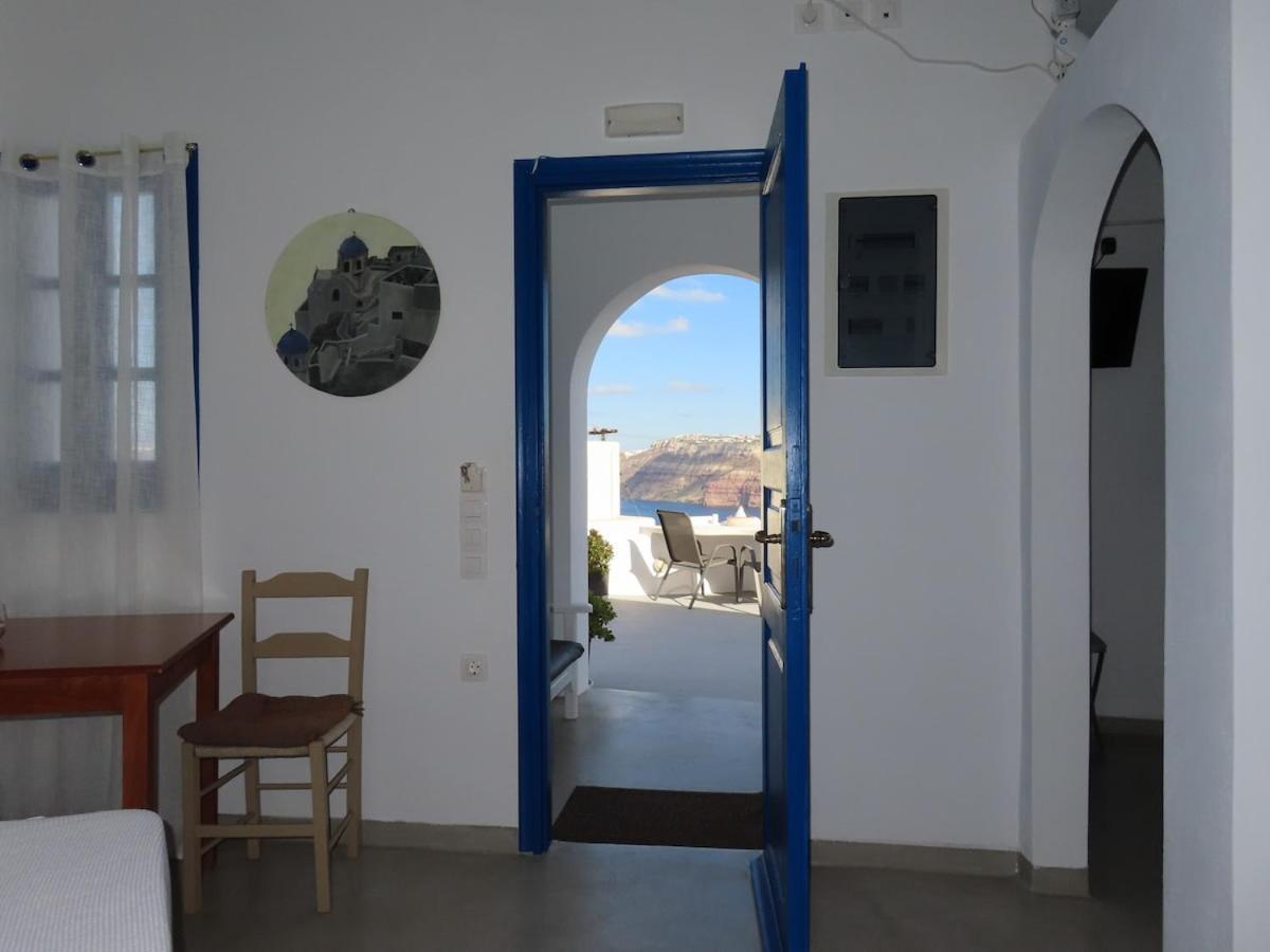 Villa Solasta #2 With Jacuzzi In Santorini Akrotiri  Exterior photo